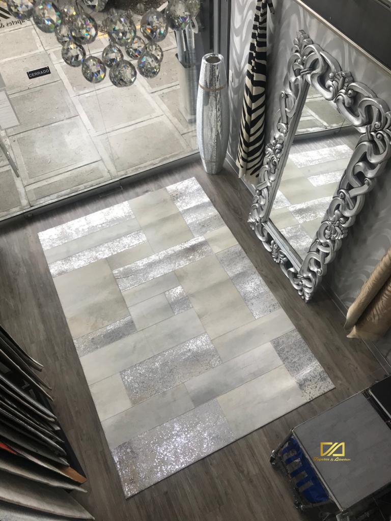 PATCHWORK WHITE (VERTICAL I)